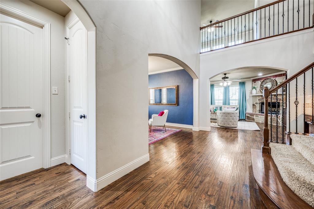 Villas At Trophy Club The - Residential