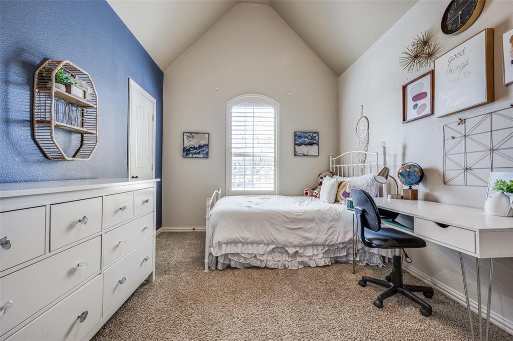 Villas At Trophy Club The - Residential