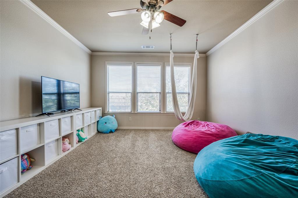 Villas At Trophy Club The - Residential