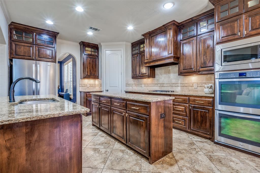 Villas At Trophy Club The - Residential