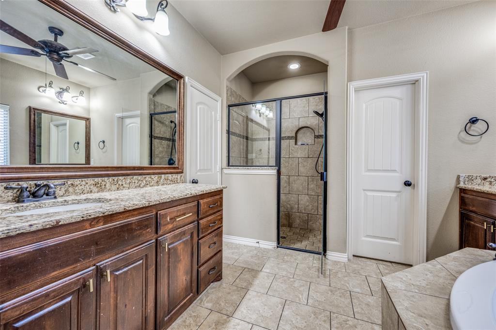 Villas At Trophy Club The - Residential