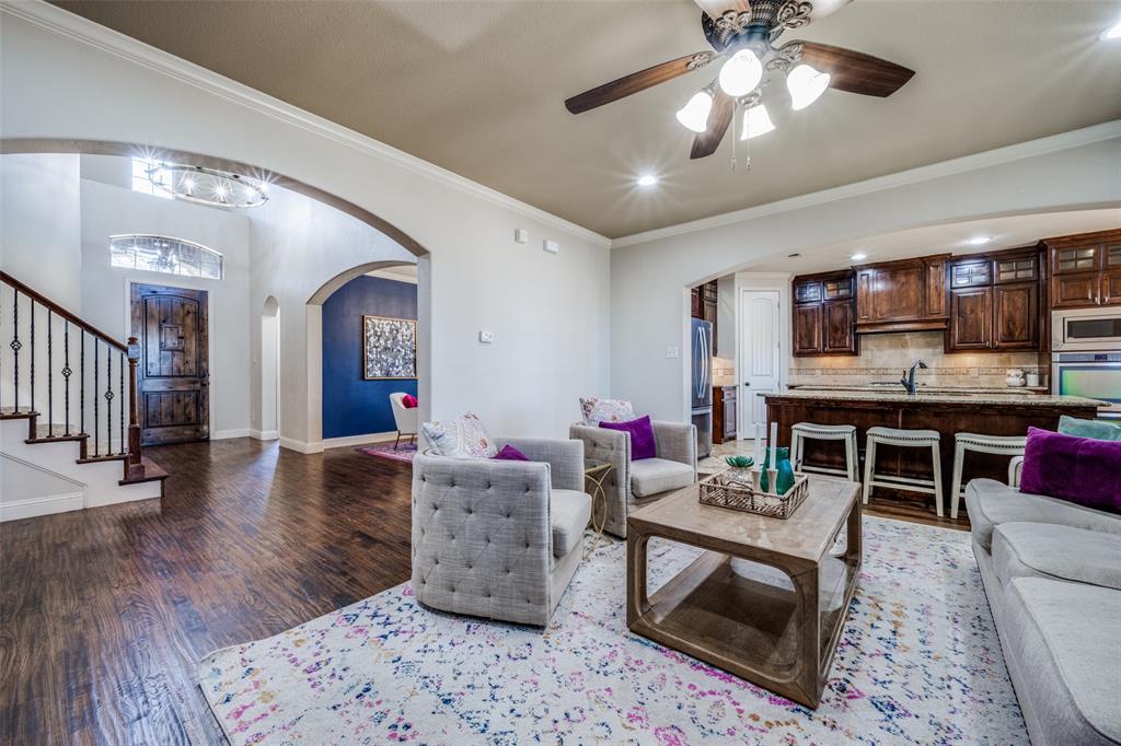 Villas At Trophy Club The - Residential