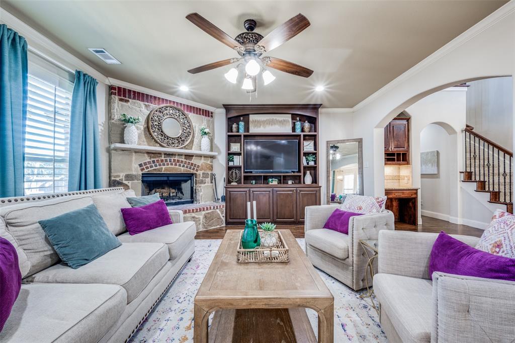 Villas At Trophy Club The - Residential