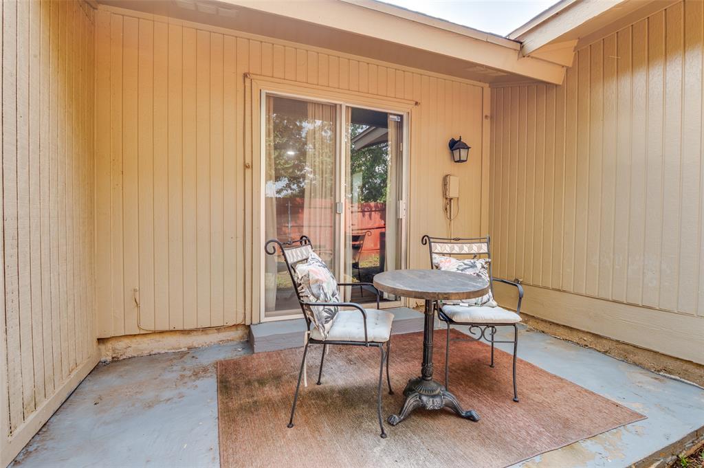 Shady Brook Twnhs Add - Residential