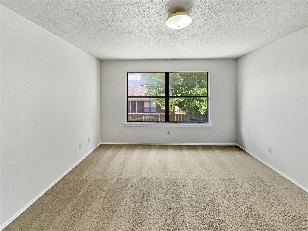 3808 Suffolk Lane