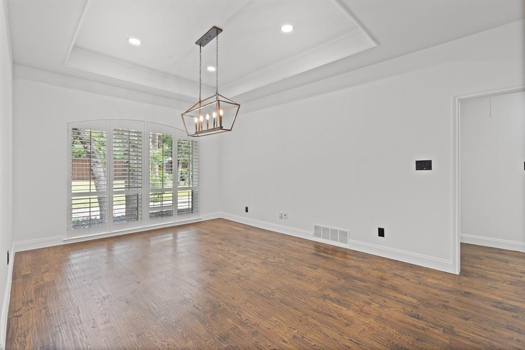 5612 Quail Lane