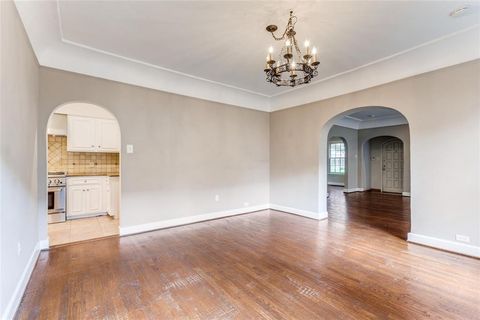 Tiny photo for 4244 Potomac Avenue, Highland Park, TX 75205 (MLS # 21097702)