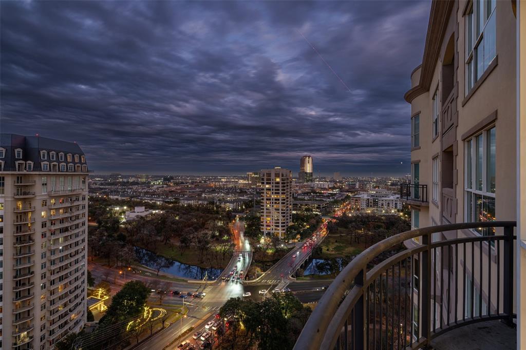 Mayfair at Turtle Creek Condo - Residential