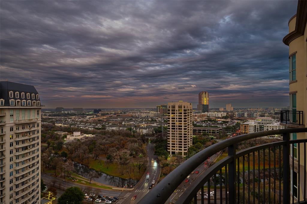 Mayfair at Turtle Creek Condo - Residential
