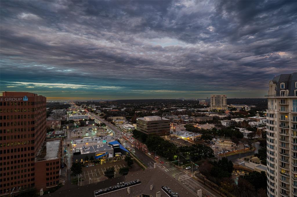 Mayfair at Turtle Creek Condo - Residential