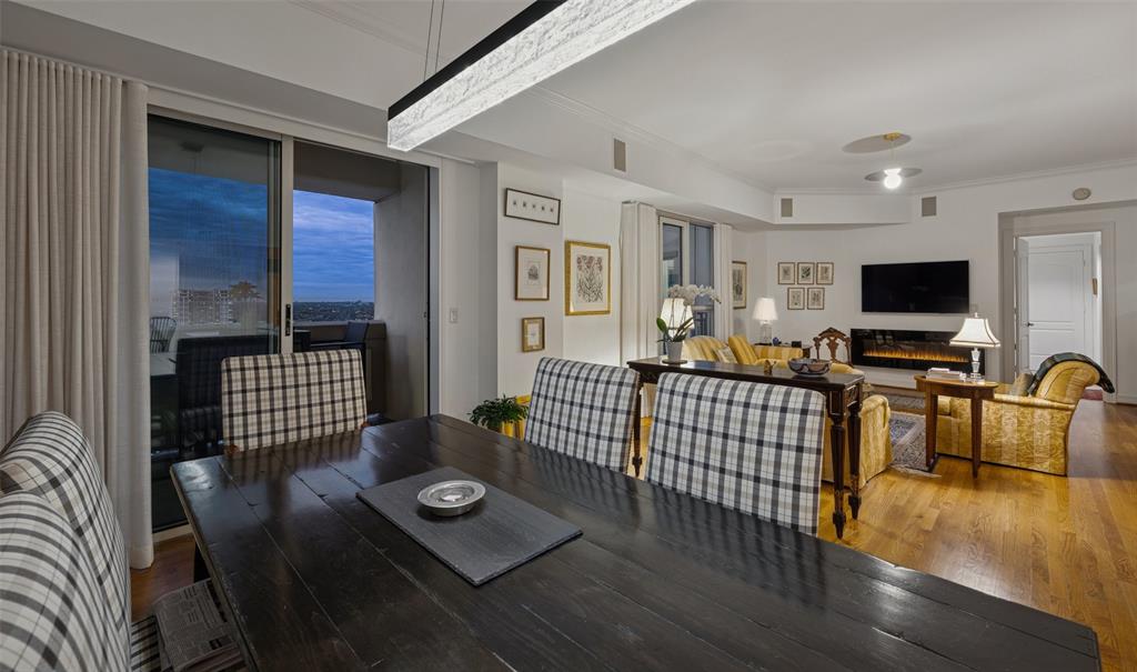 Mayfair at Turtle Creek Condo - Residential