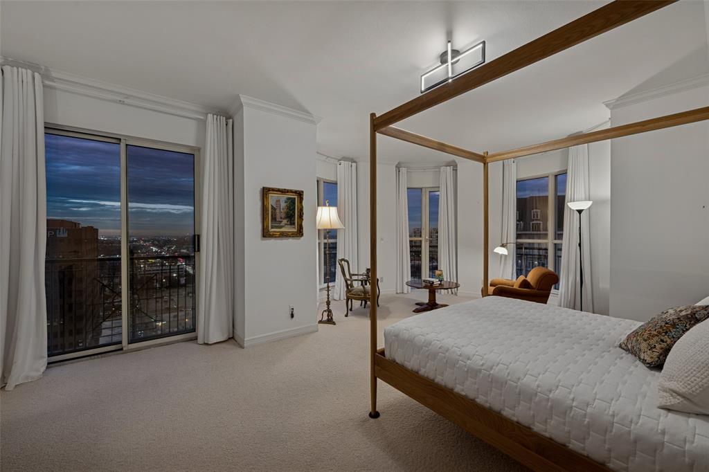 Mayfair at Turtle Creek Condo - Residential