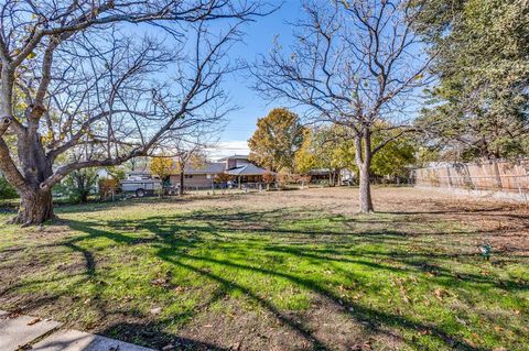 A home in Irving