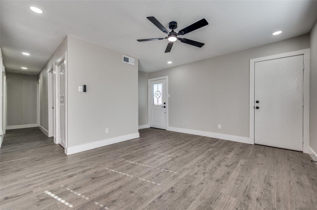 Freeway Park 02 - Residential