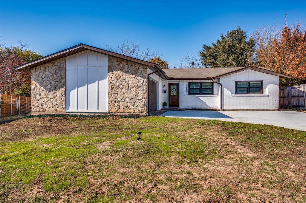 Freeway Park 02 - Residential