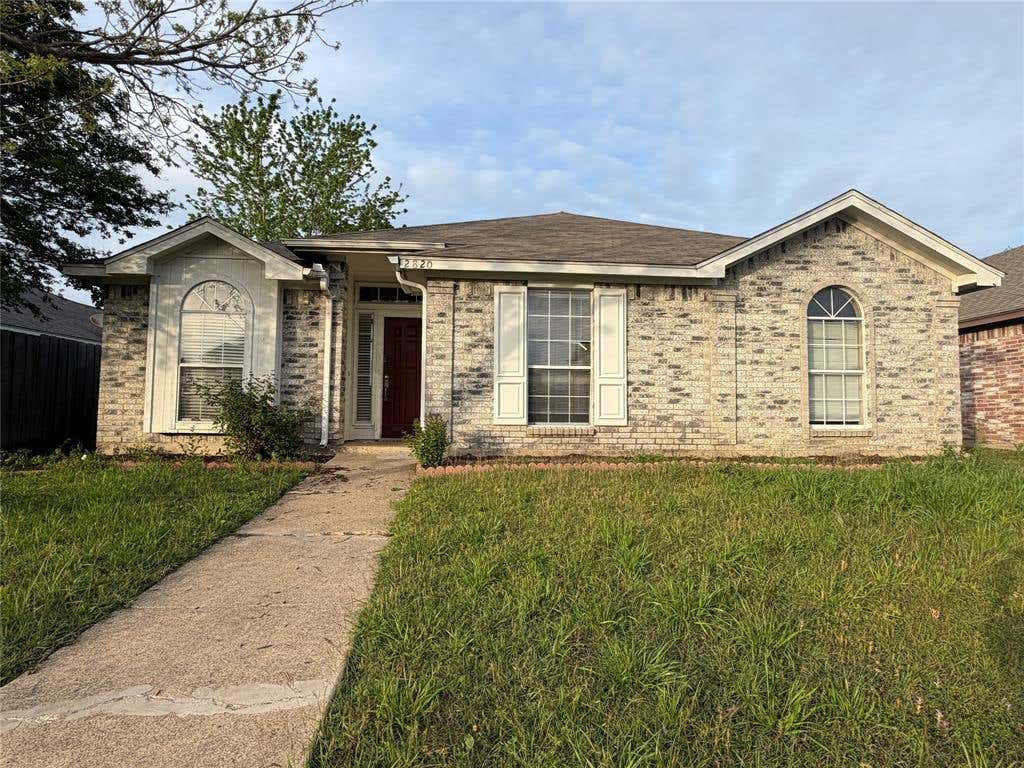 Photo of 2820 Bent Brook Drive, Mesquite, TX 75181 (MLS # 21232231)