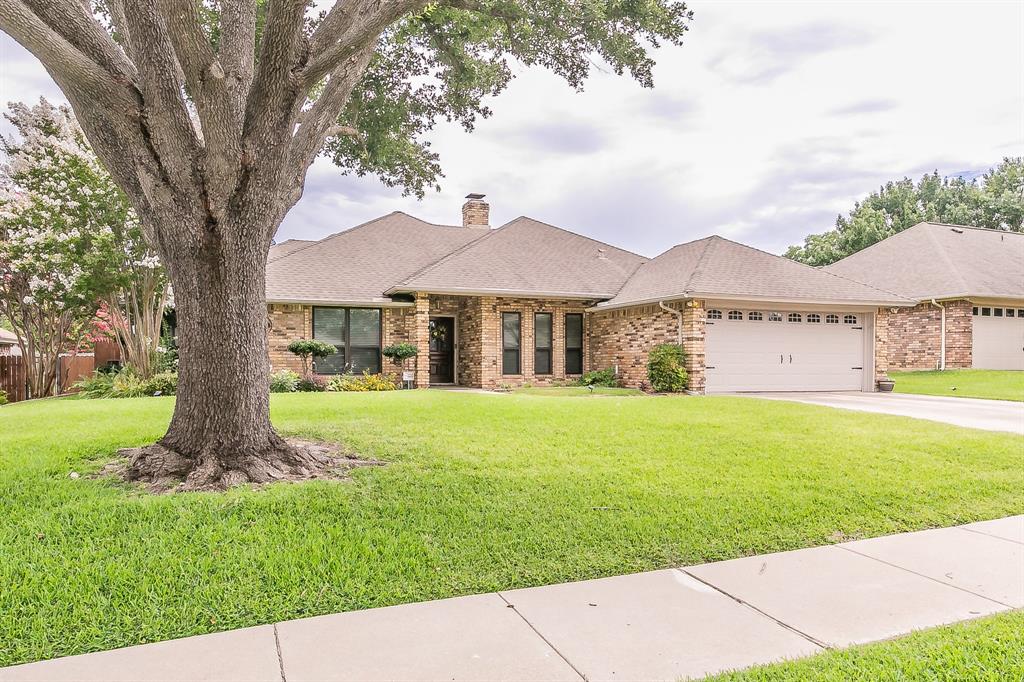 10153 Stoneleigh Drive