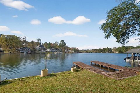 Tiny photo for 520 Hideaway Lane E, Hideaway, TX 75771 (MLS # 21141270)