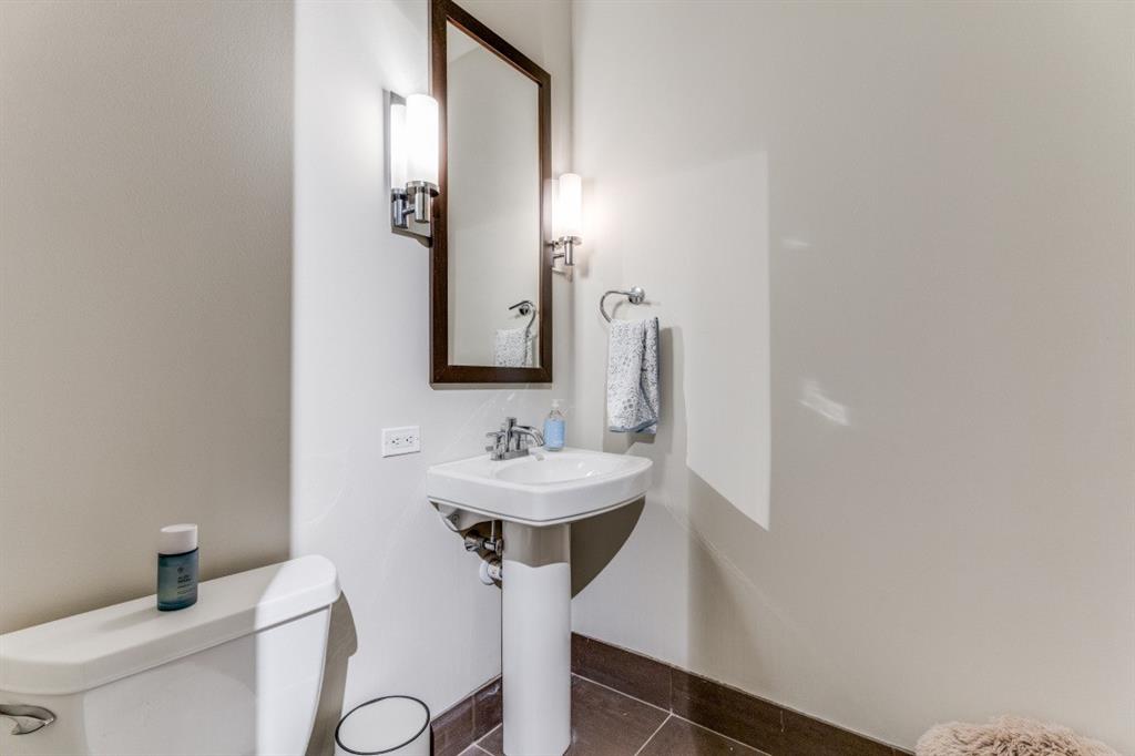 One Montgomery Plaza Residence Condo - Residential