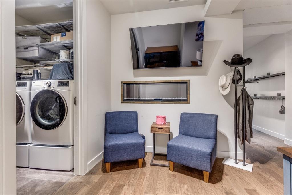 One Montgomery Plaza Residence Condo - Residential