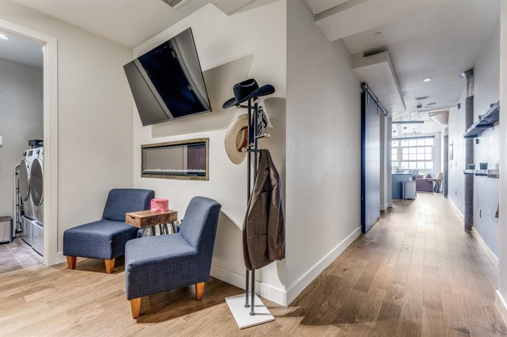 One Montgomery Plaza Residence Condo - Residential