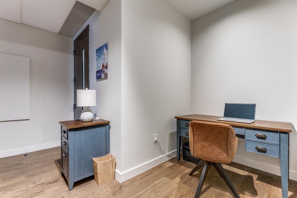 One Montgomery Plaza Residence Condo - Residential