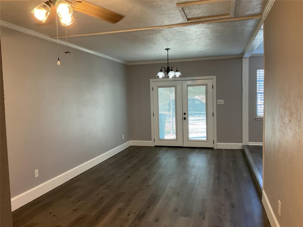 Connaways 02 - Residential