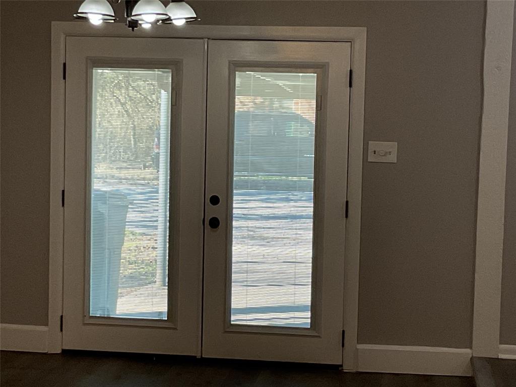 Connaways 02 - Residential