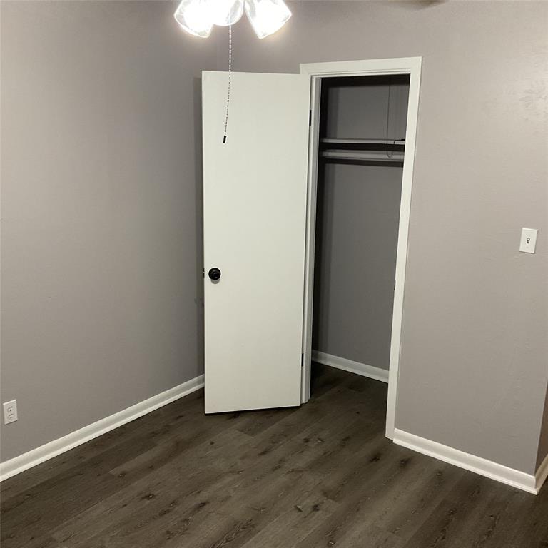 Connaways 02 - Residential