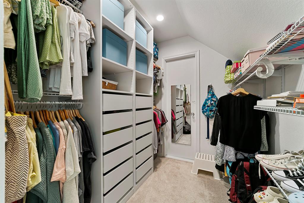 Oakwood Glen First Section - Residential