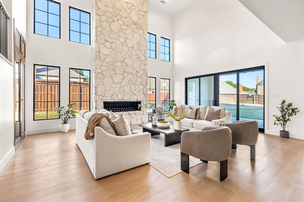 Hollows Northlake Woodlands - Residential