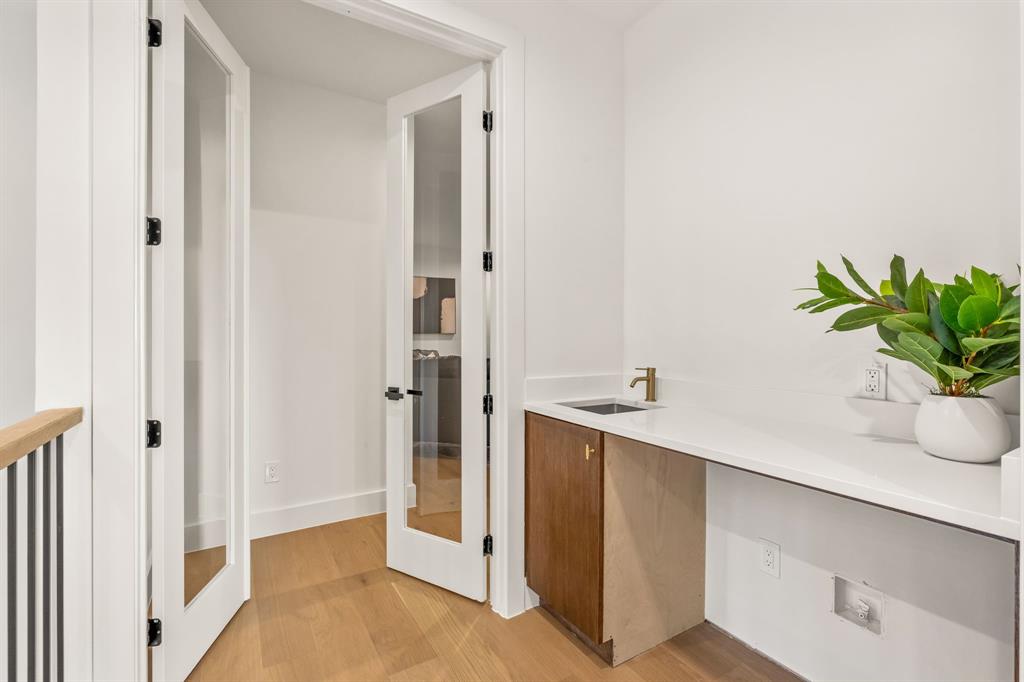 Hollows Northlake Woodlands - Residential