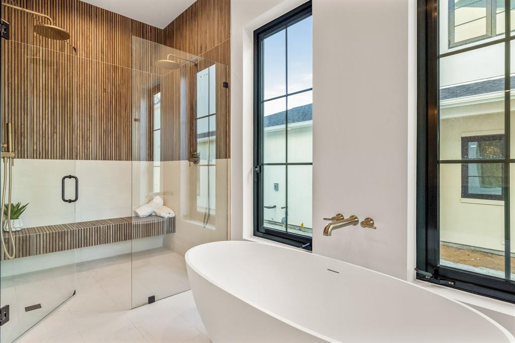 Hollows Northlake Woodlands - Residential