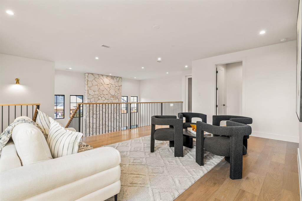 Hollows Northlake Woodlands - Residential