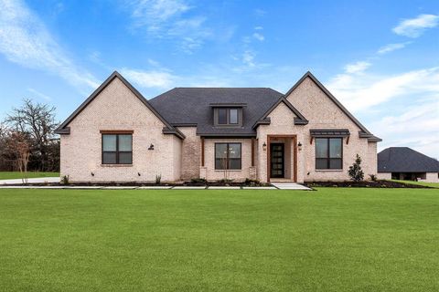 Photo of 105 River Birch Drive, Krugerville, TX 76227 (MLS # 21271174)