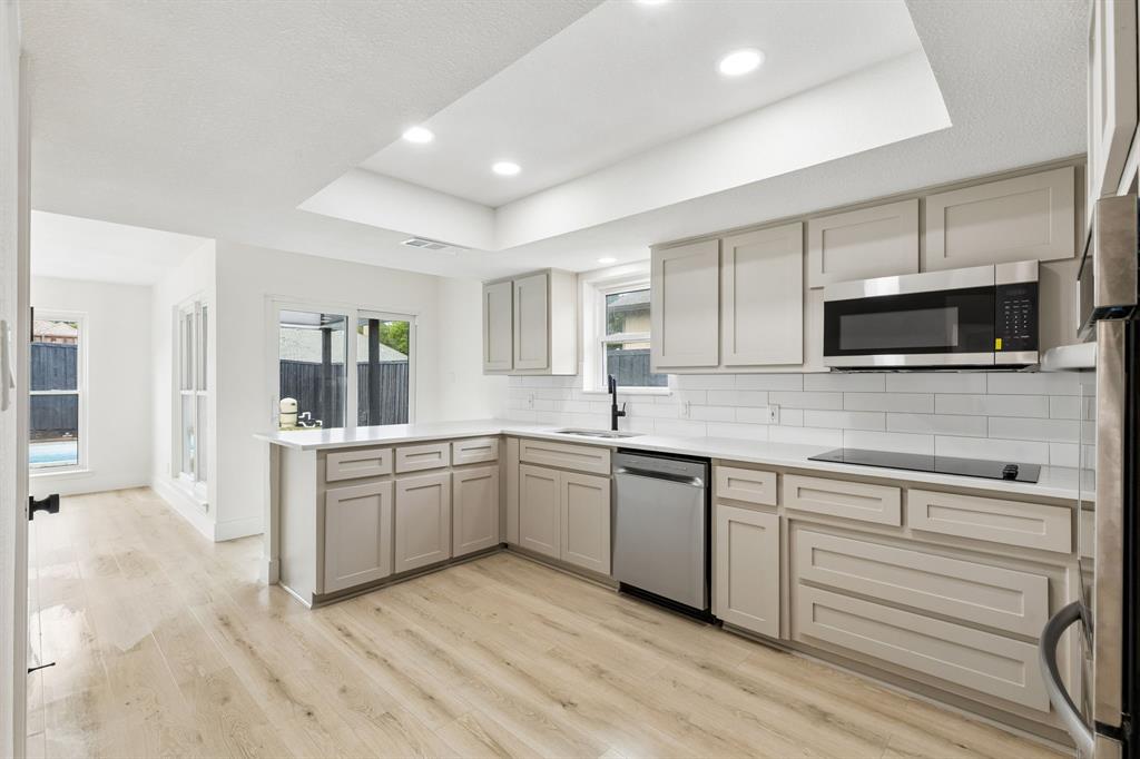 1505 Jennifer Street