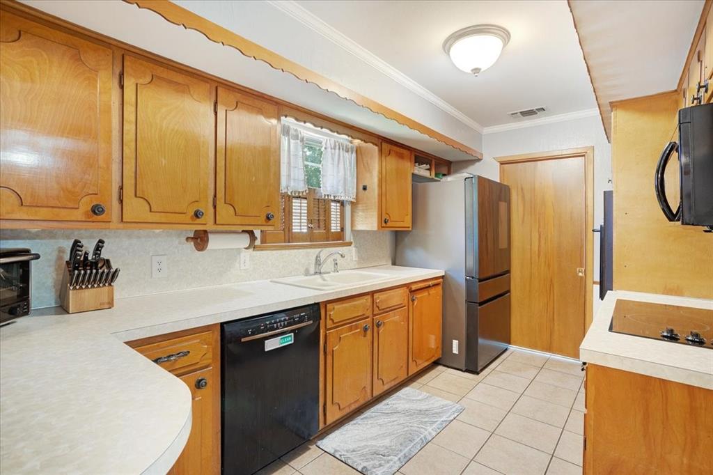 Western Hills Add Sec 3 - Residential