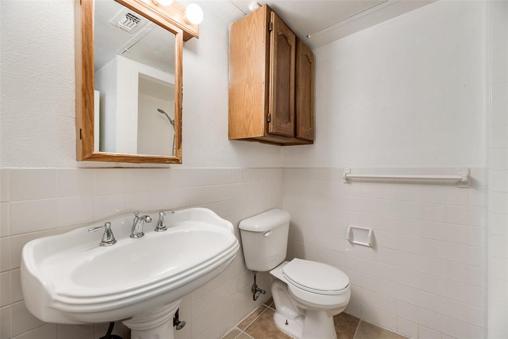 University Park Condo - Residential