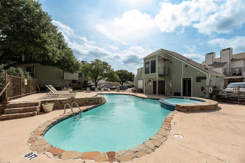 University Park Condo - Residential