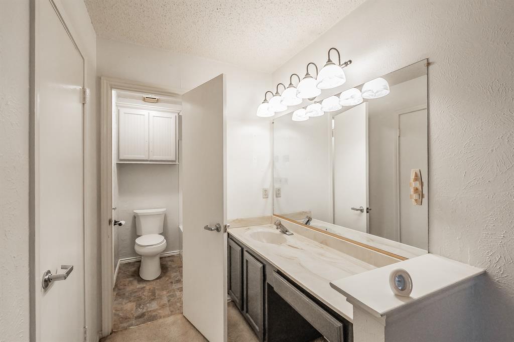 Huntington Village Add - Residential