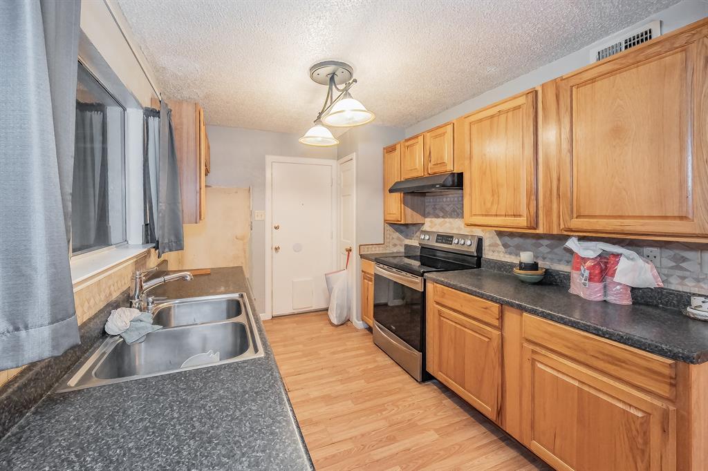 Huntington Village Add - Residential