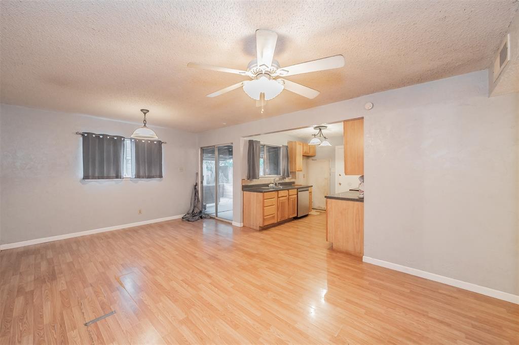 Huntington Village Add - Residential