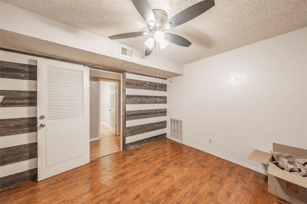 Huntington Village Add - Residential