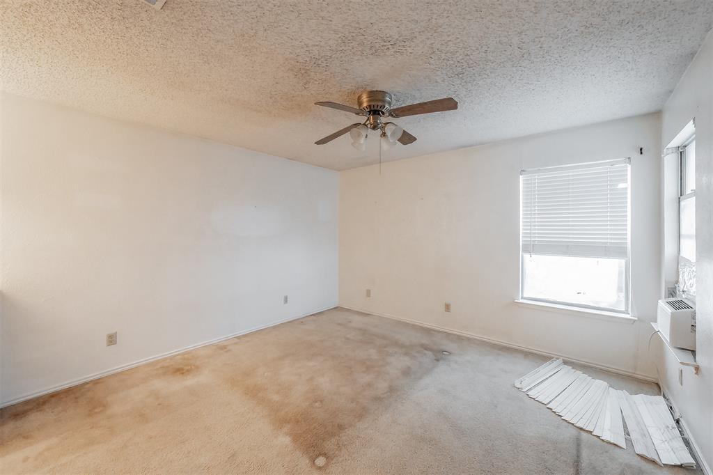 Huntington Village Add - Residential