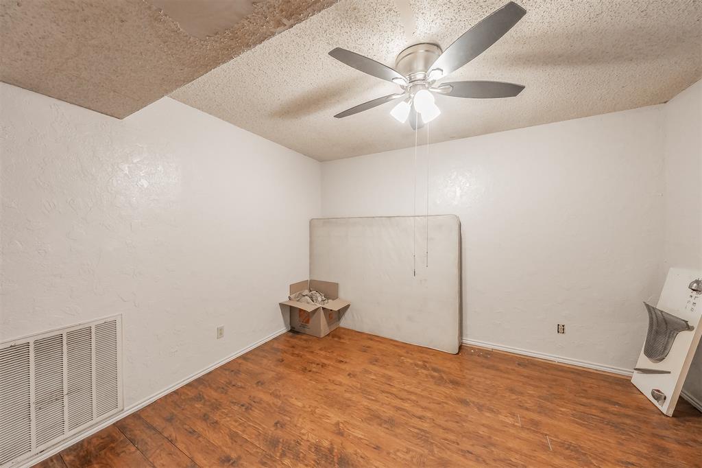 Huntington Village Add - Residential