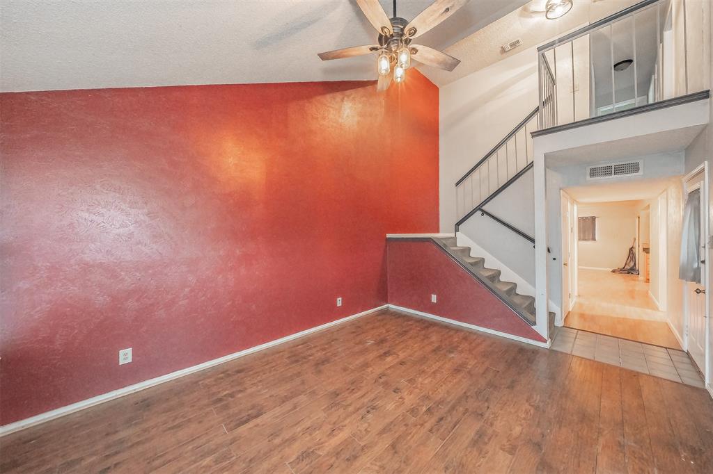 Huntington Village Add - Residential