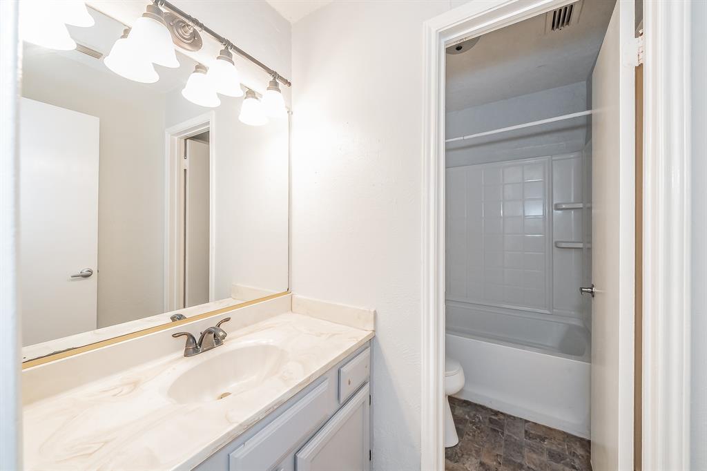 Huntington Village Add - Residential