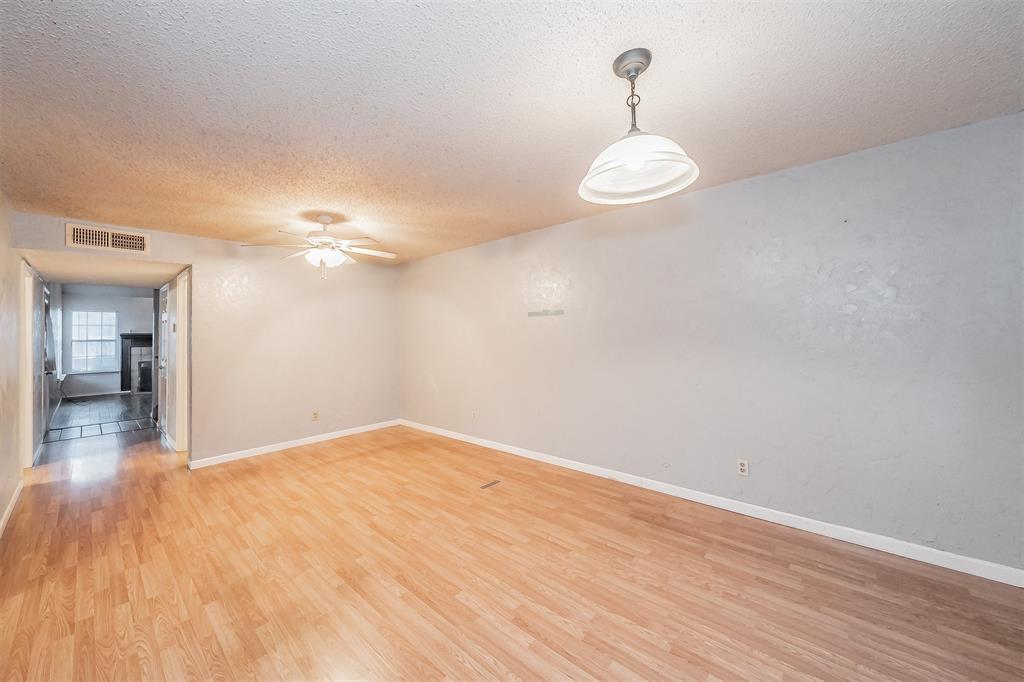 Huntington Village Add - Residential