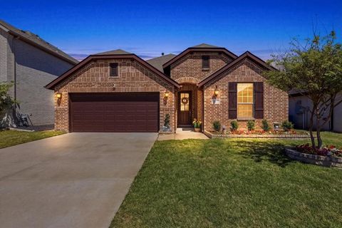 Photo of 813 Mildren Lane, Fate, TX 75087 (MLS # 21234224)