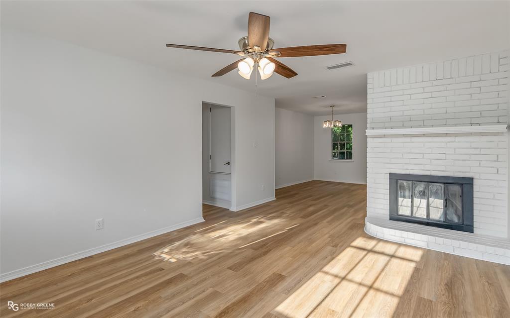 Haughton, Louisiana 71037, United States, 3 Bedrooms Bedrooms, ,2 BathroomsBathrooms,Residential,Active,194974